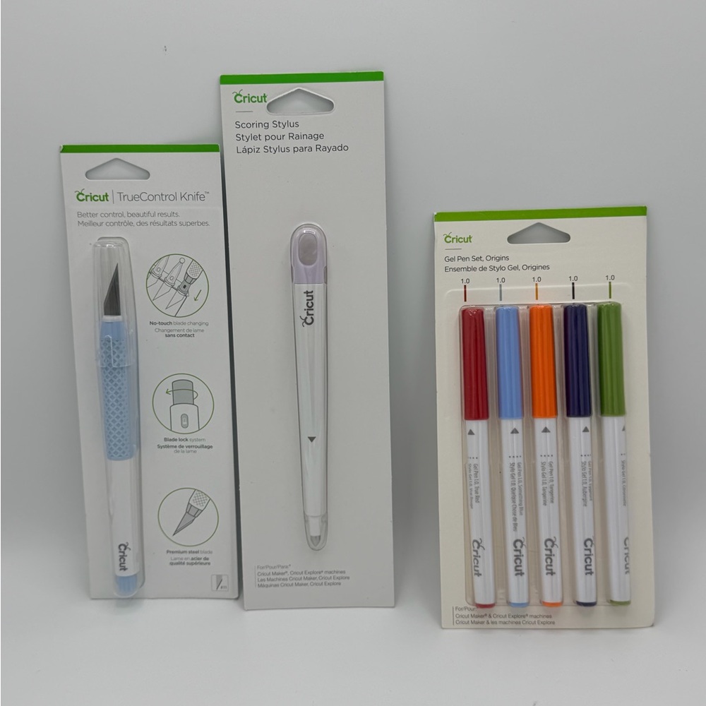 Cricut Tool & Gel Pen Set - White with Multi Colored Pens